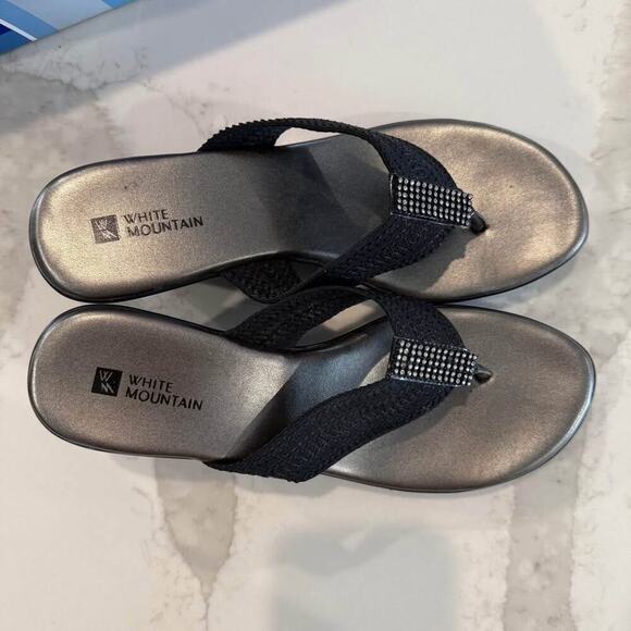 White Mountain Wedge Thong Sandals Women’s 8M Black/Silver Sequins/Rhinestones - Picture 5 of 8